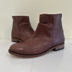Beek "Quail" Brown Leather Western Style Casual Ankle Bootie Size 9